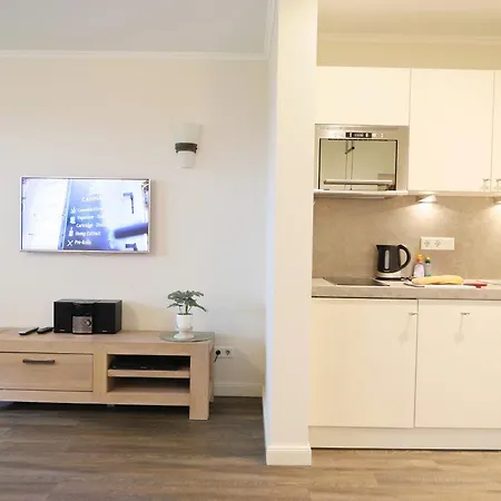 Bomhoffstr. 17, Whg. 13 Apartment *